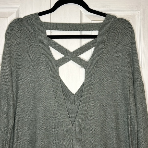 Size Medium Long Sweater. Low cut criss crossed back - Picture 6 of 6